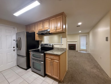 10 Squire Ct unit 1, Natick, MA 01760 - photo 4