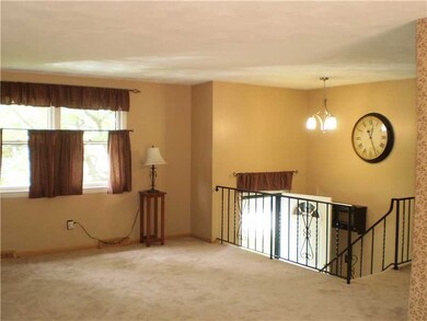 34 Grand Ave, Warwick, RI 02889 - photo 6