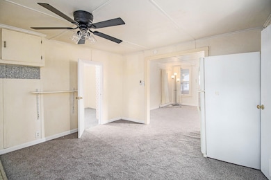 217 Jewell St, Otsego, MI 49078 - photo 3