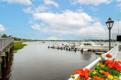 126 Merrimac St unit 59, Newburyport, MA 01950 - photo 3