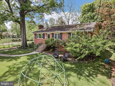 401 N Oak St, Falls Church, VA 22046 - photo 3