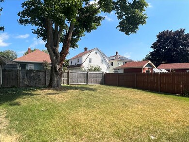 34 Friendly Rd, Cranston, RI 02910 - photo 5