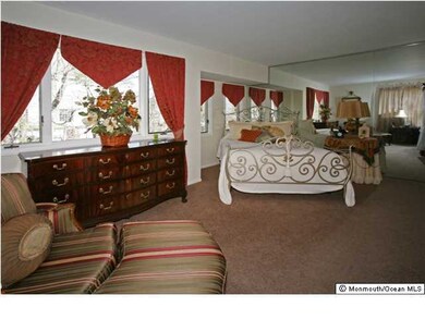 116 Ambassador Dr, Red Bank, NJ 07701 - photo 5