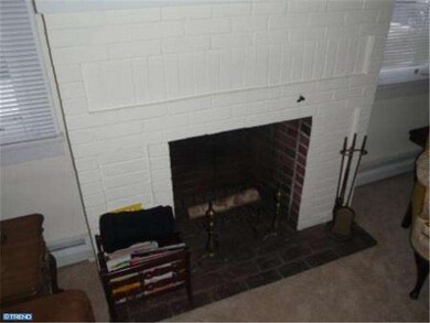 34 Grove Ave, Flourtown, PA 19031 - photo 4