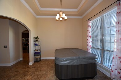 311 Windmill Way 06