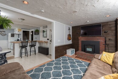 18 Durant Rd, South Weymouth, MA 02190 - photo 4