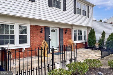 4205 Maylock Ln, Fairfax, VA 22033 - photo 5