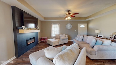 405-Benjamin-Dr-11142025_161630