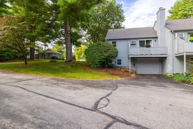 17 Woodstock Meadows, Woodstock, CT 06281 - photo 4