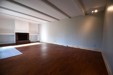 2115 Ashworth Rd, West Des Moines, IA 50265 - photo 5