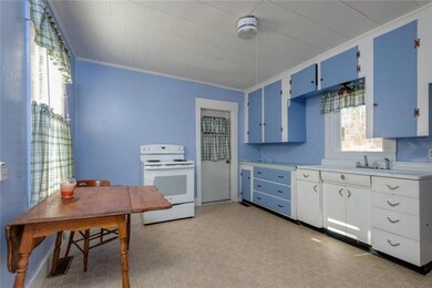Eat-in kitchen.