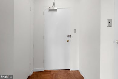 Cardinal House Condominiums unit A609, Arlington, VA 22201 - photo 3