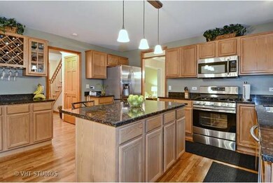 2616 Fairhauser Rd, Naperville, IL 60564 - photo 4