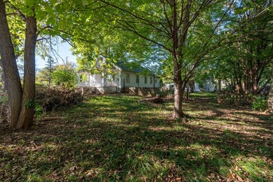 3047 W. Walnut St., Spfd, MO-2