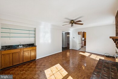 14009 Burning Bush Ln, Silver Spring, MD 20906 - photo 7