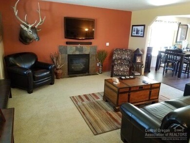 63441 Stacy Ln, Bend, OR 97701 - photo 7