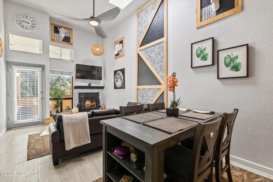 7622 E Callisto Cir unit 202, Tucson, AZ 85715 - photo 3