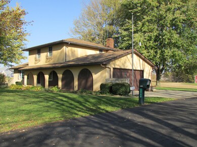 Side load Garage