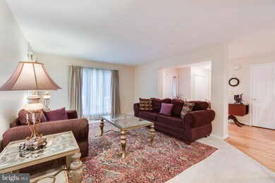 20865 Channel Ct, Sterling, VA 20165 - photo 4