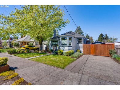 159 NE Stafford St, Portland, OR 97211 - photo 2