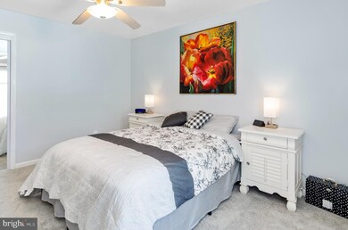 8429 Bay Dr, Pasadena, MD 21122 - photo 3