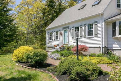 17 Hunts Point Rd Cape-large-007-047-Fro