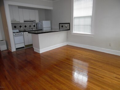 1310 Willow Branch Ave unit 12, Jacksonville, FL 32205 - photo 2