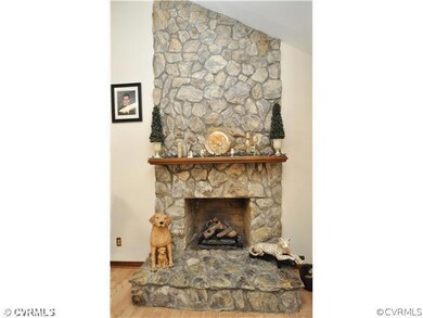 7103 W Quaker Rd, Disputanta, VA 23842 - photo 3