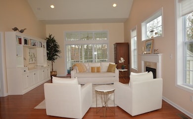 46 Hopkins Cir, Methuen, MA 01844 - photo 5