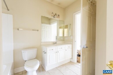 1051 Glenwood Station Ln unit 203, Charlottesville, VA 22901 - photo 5