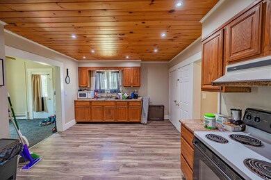 9 Grant Ave, Barre, VT 05641 - photo 7