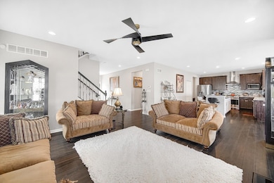 8769 Burr Ridge Cir, Crown Point, IN 46307 - photo 3