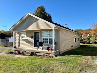 917 Valley View Rd, New Albany, IN 47150 - photo 2