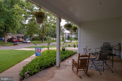 12804 Cherrywood Ln, Bowie, MD 20715 - photo 5