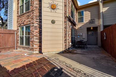 1730 Avenue C unit F, El Campo, TX 77437 - photo 3