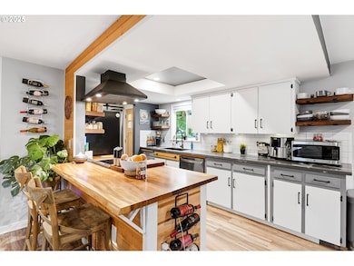 748 SW Willowbrook Ave, Gresham, OR 97080 - photo 5