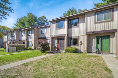 003-5-briarwood-terrace-albany-ny-usa-03