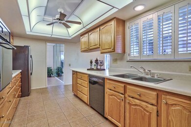 Light and Bright Kitchen