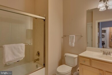 Cameron Square unit 228, Alexandria, VA 22304 - photo 7