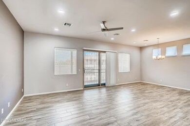 5-189555731-08 Living Room