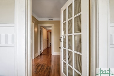 210 E 48th St, Savannah, GA 31405 - photo 4