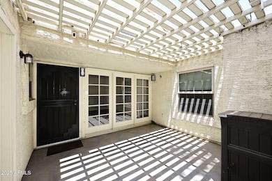 Courtyard-Patio