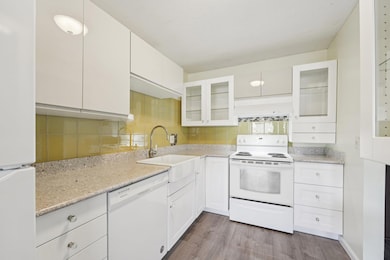 7501 W 101st St unit 120, Bloomington, MN 55438 - photo 4