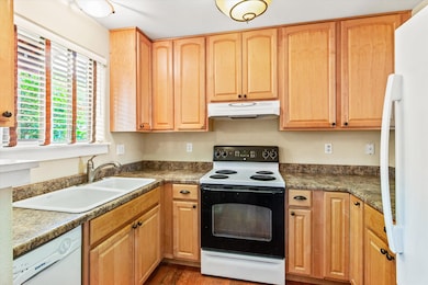 Kitchen 3