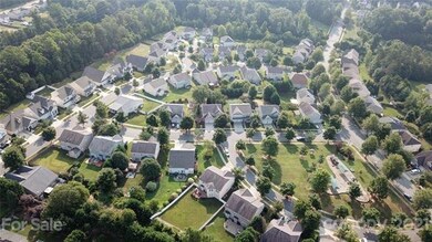 Aerial view (across from park)