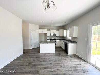 1004 Sailfish St, New Bern, NC 28562 - photo 7