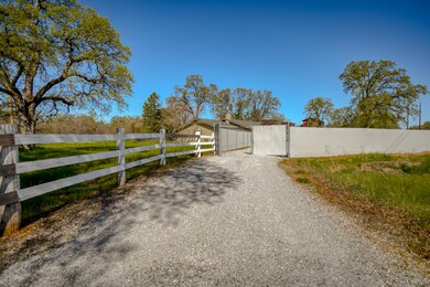 20222 Lupine Dr, Redding, CA 96002 - photo 7
