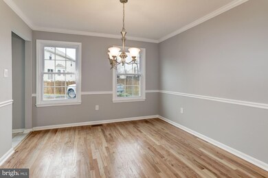 9331 Kings Post Ct, Laurel, MD 20723 - photo 7