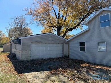 1105 1st St, Findlay, OH 45840 - photo 2