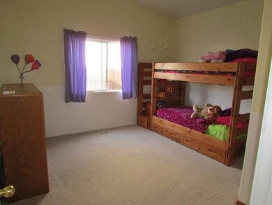 932 W Oakmont Ave, Nampa, ID 83686 - photo 5